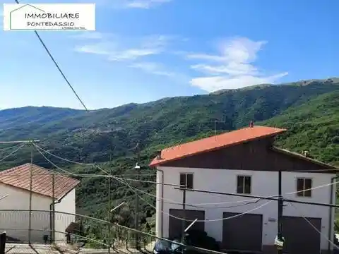 Villa in vendita a Borgomaro