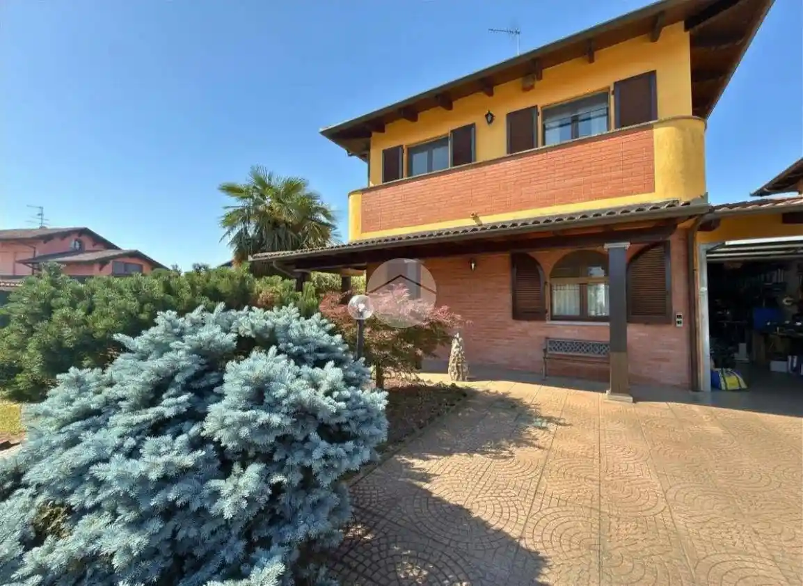 Villetta a schiera in vendita a Borgo Vercelli