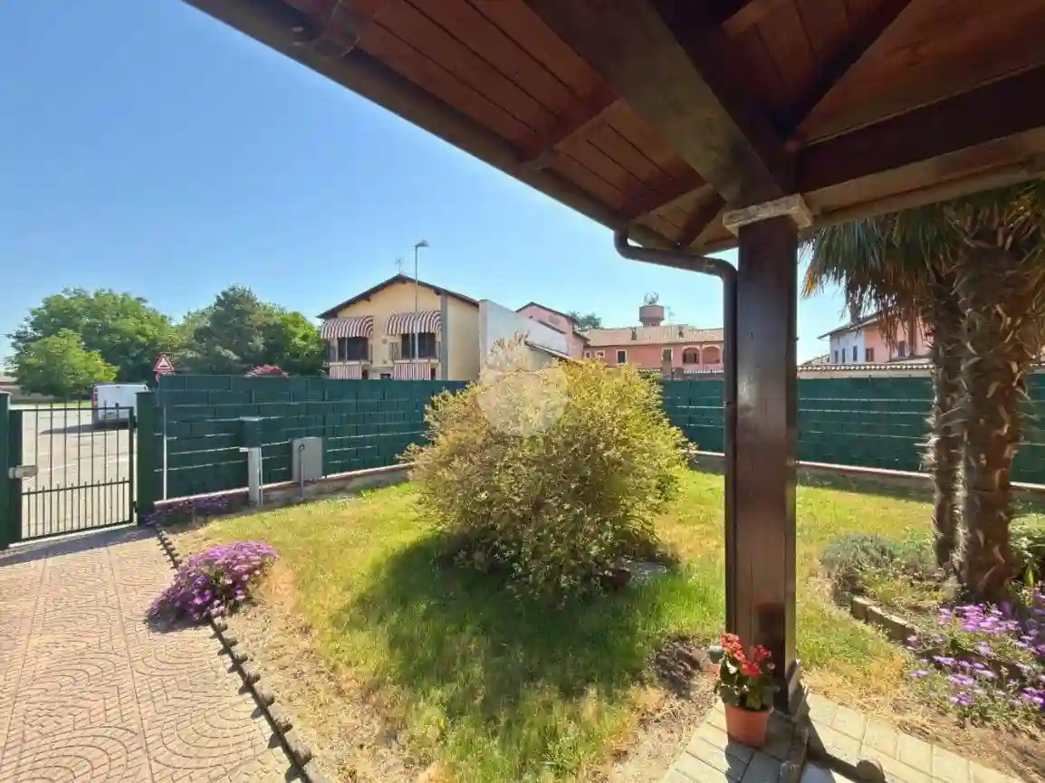 Villetta a schiera - foto 2