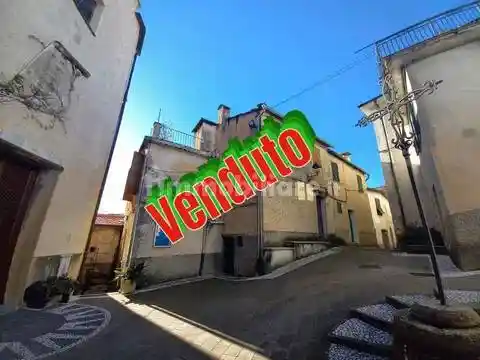 Villa in vendita a Borgomaro