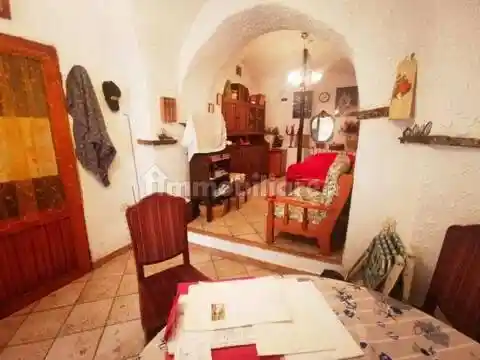 Appartamento in vendita a Imperia