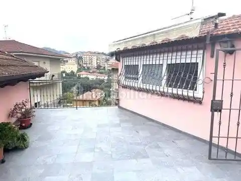 Villa in vendita a Imperia