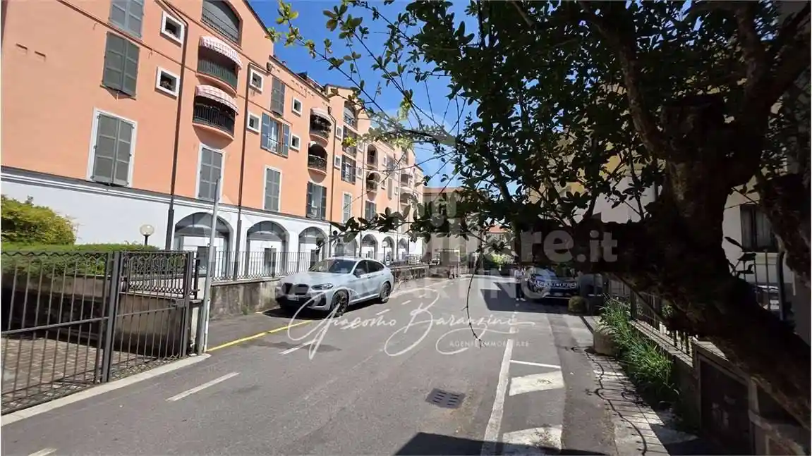 Appartamento in affitto a Varese