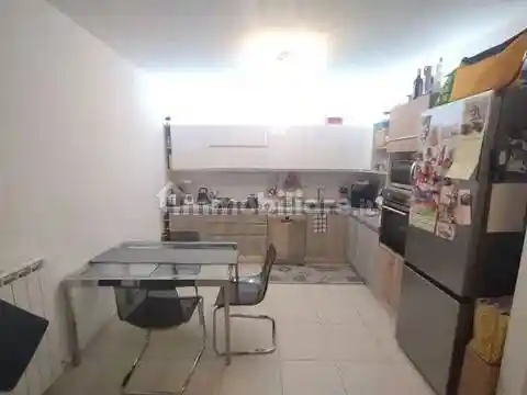 Appartamento in vendita a Montecosaro