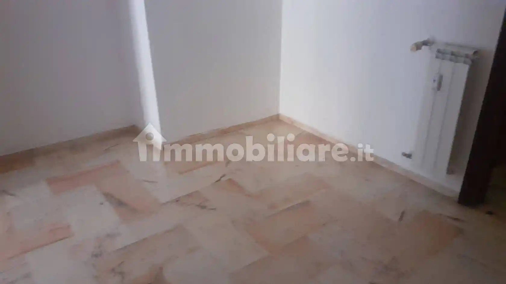Appartamento in vendita a Savona