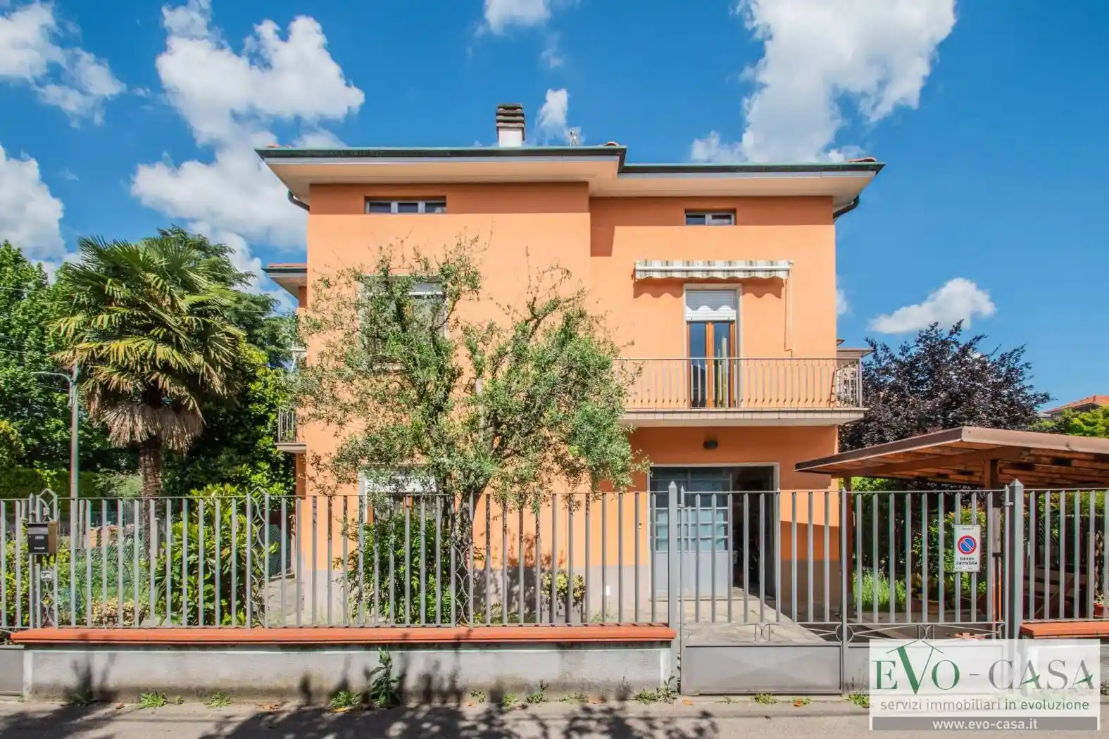 Villa in vendita a Cassano Magnago