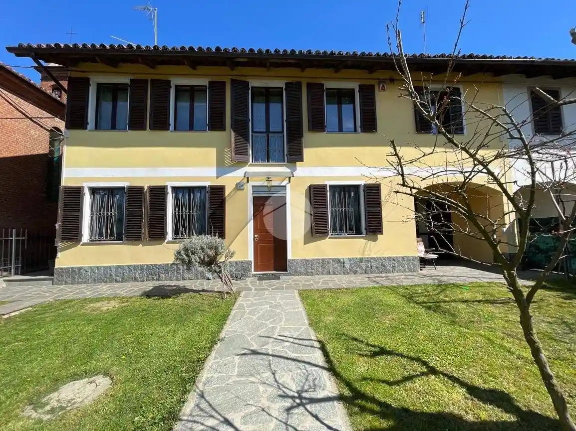 Casa indipendente in vendita a Asti