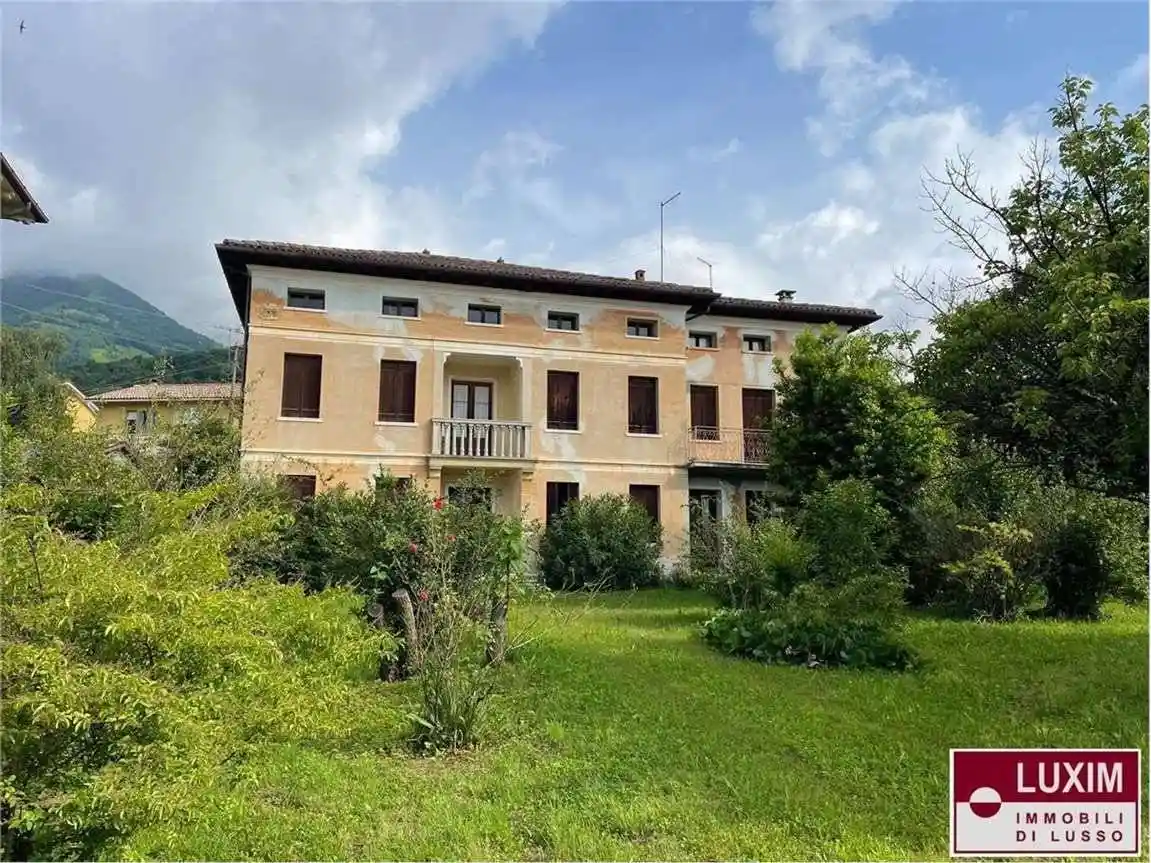 Villa in vendita a Possagno