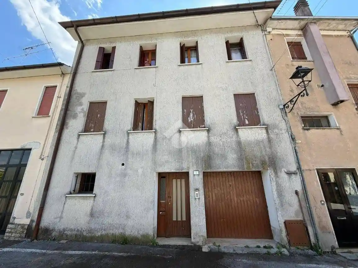 Casa indipendente in vendita a Valdobbiadene