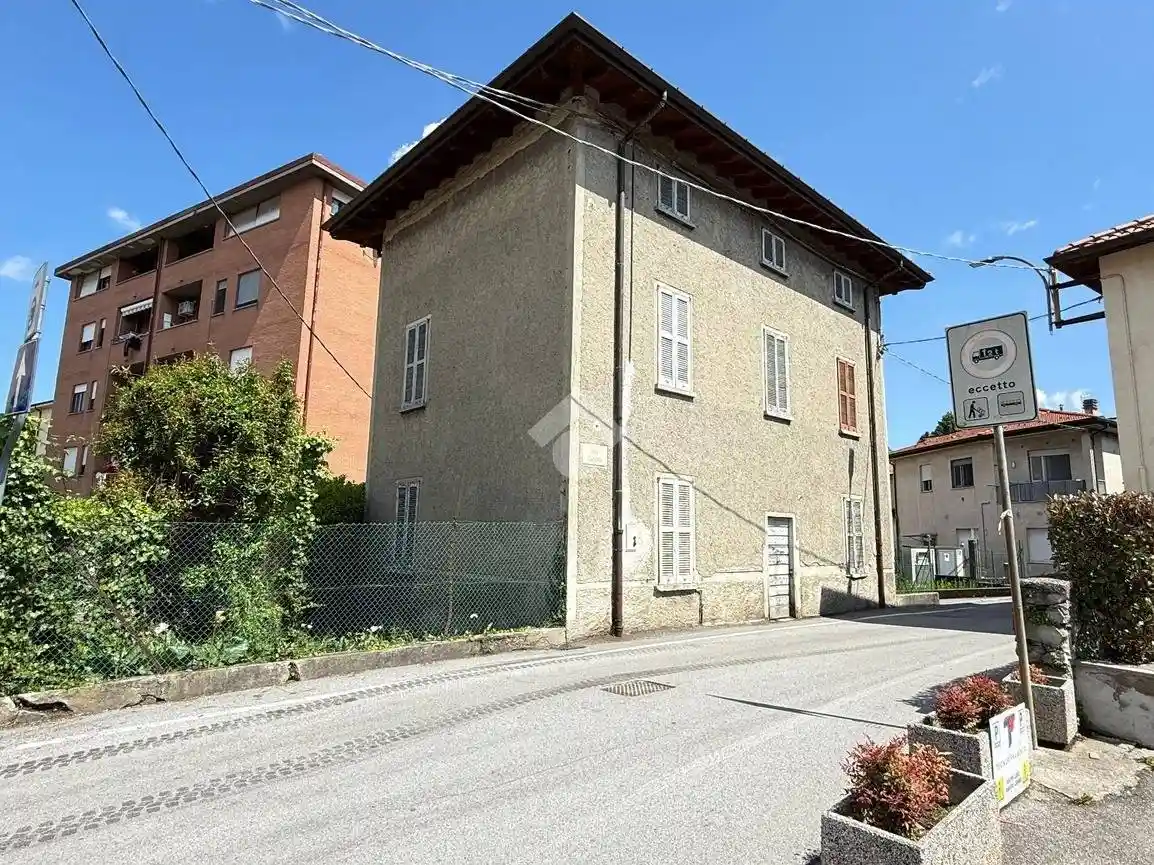 Casa indipendente in vendita a Olgiate Molgora