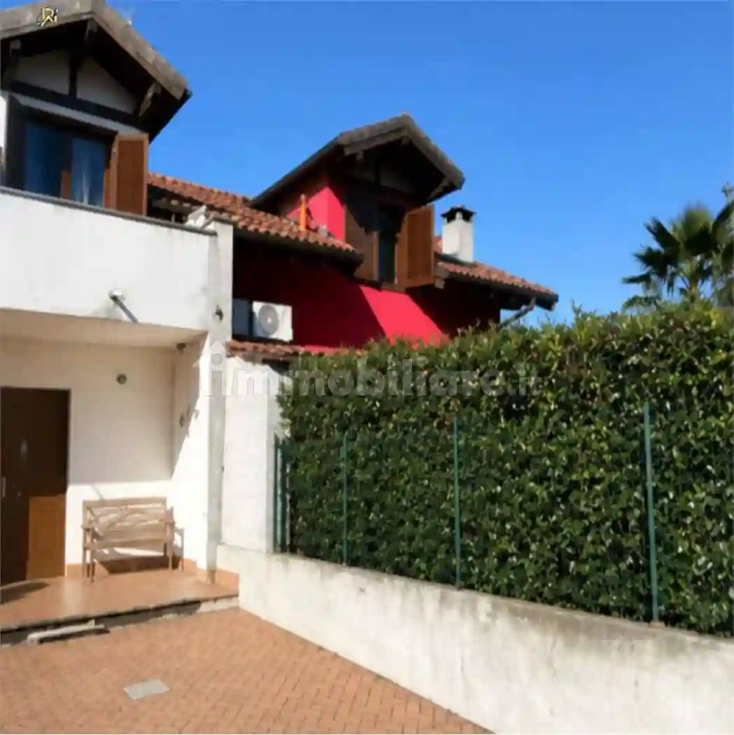 Villetta a schiera - foto 2