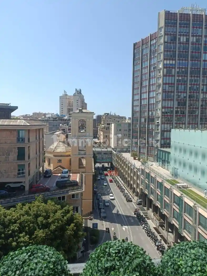 Appartamento in vendita a Genova