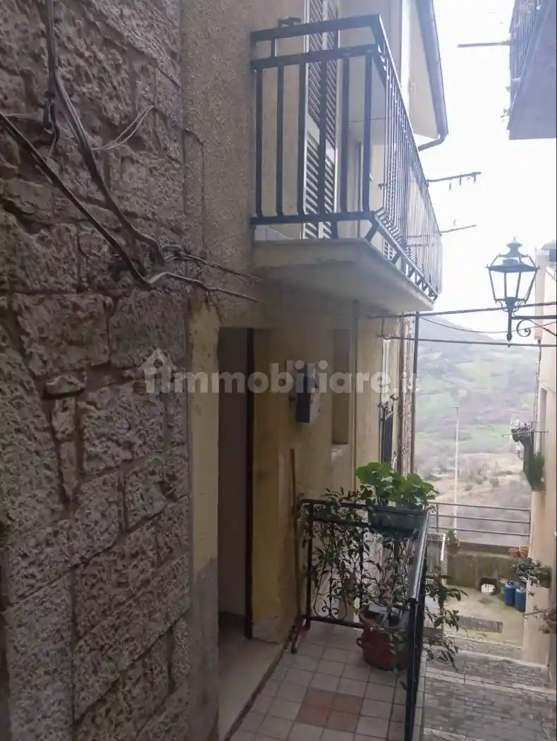 Casa indipendente in vendita a Montefalcone nel Sannio