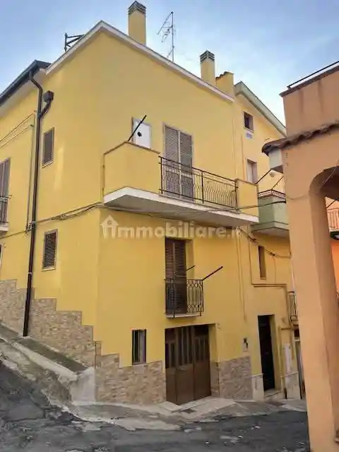 Casa indipendente in vendita a Grassano