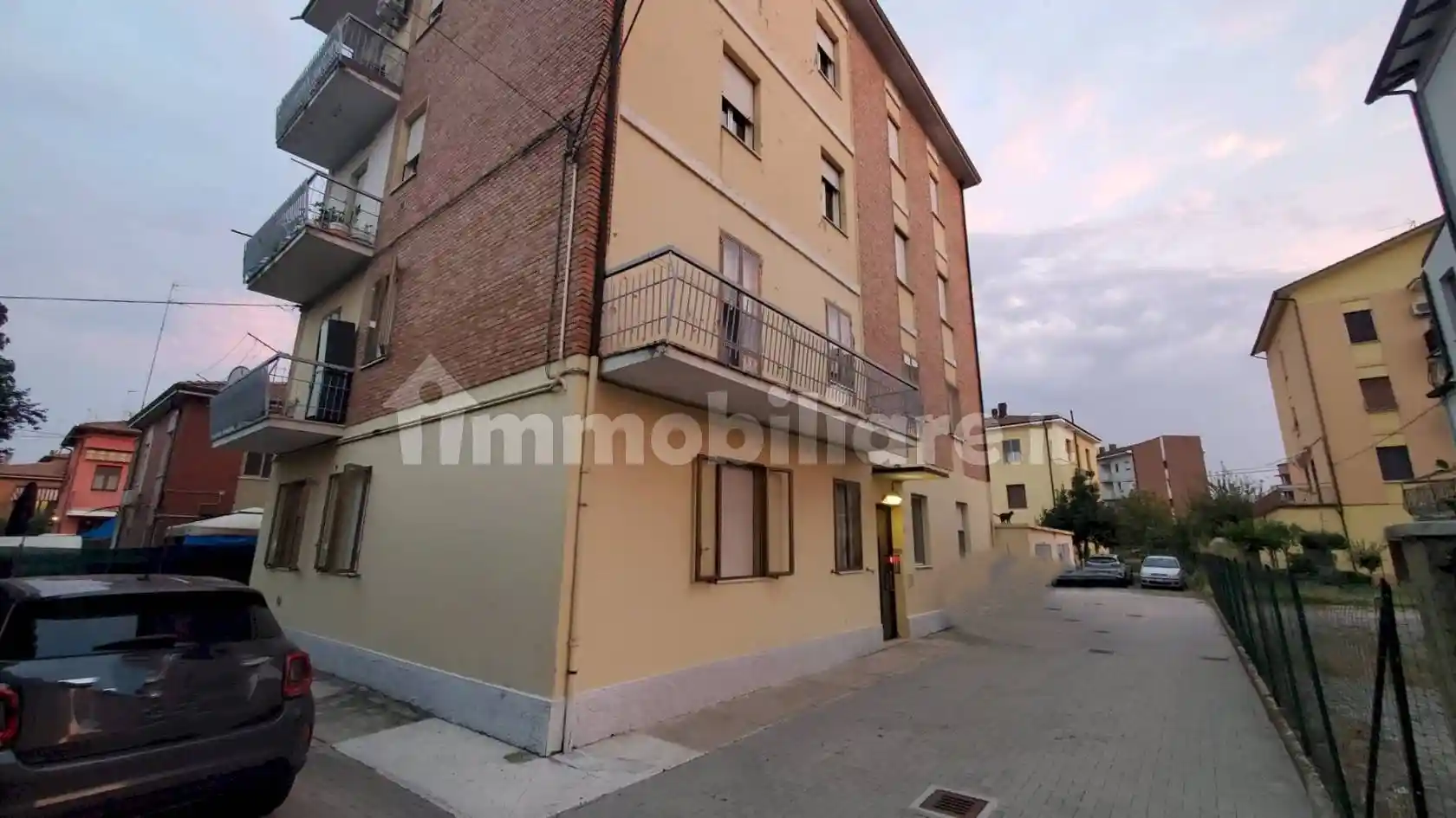 Appartamento in vendita a Modena