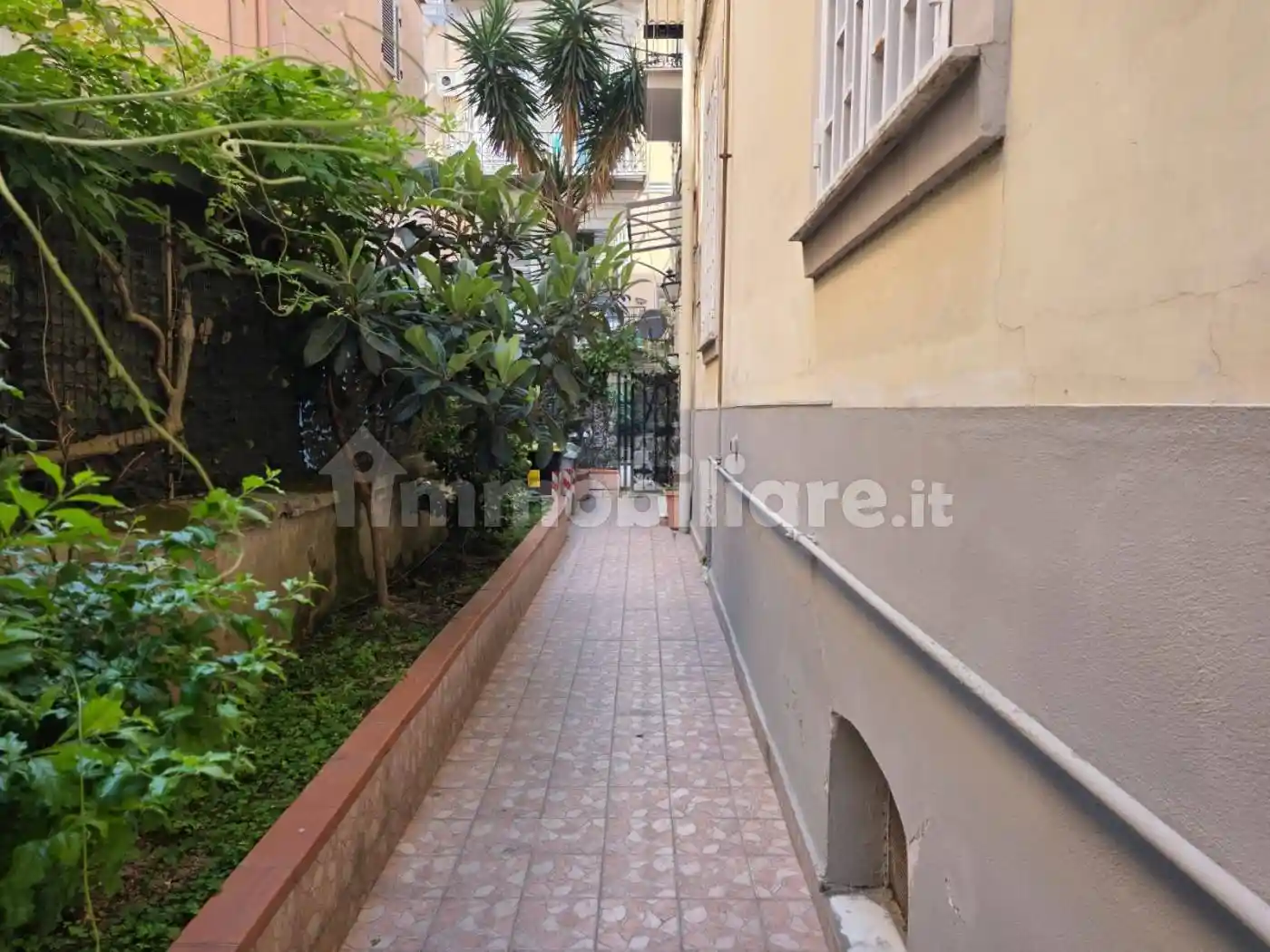 Appartamento in vendita a Napoli