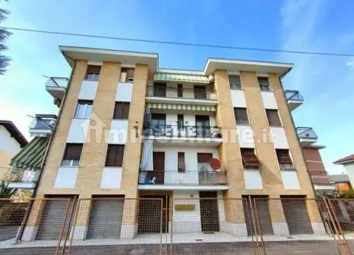 Palazzo - Edificio in affitto a Racconigi