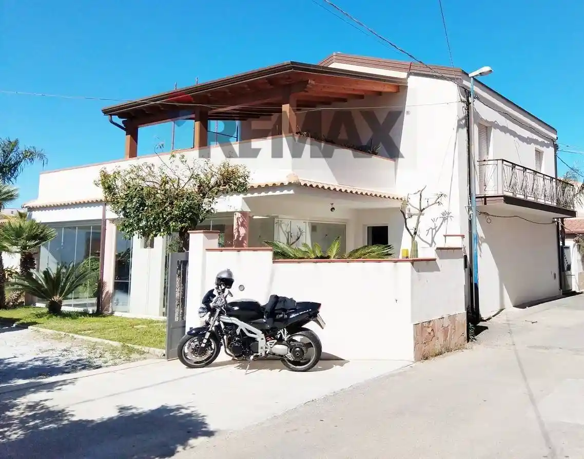 Villa in vendita a Furnari