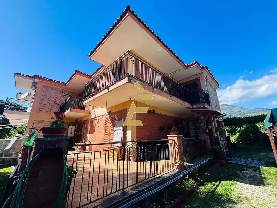 Villa in vendita a Torre del Greco