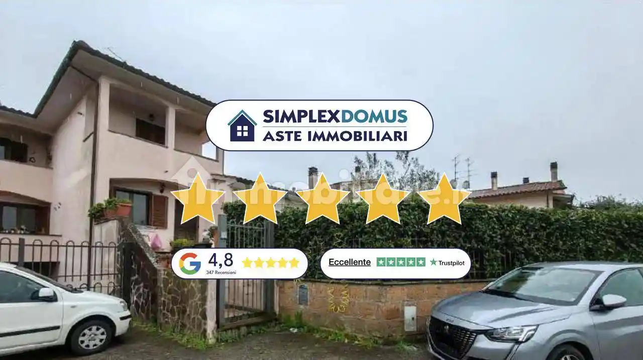 Appartamento in vendita a Barbarano Romano