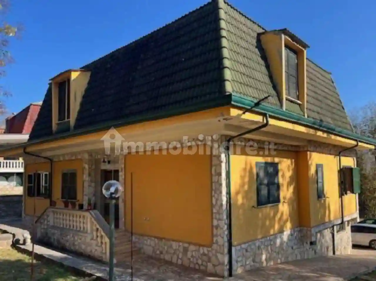 Villa - foto 2