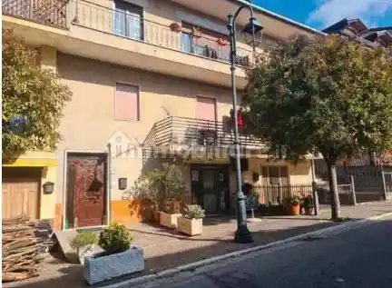 Appartamento in vendita a Atena Lucana