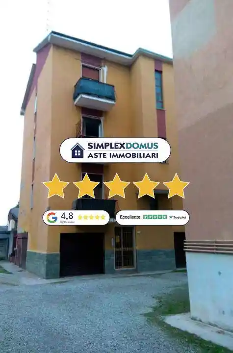 Villa in vendita a Caronno Pertusella
