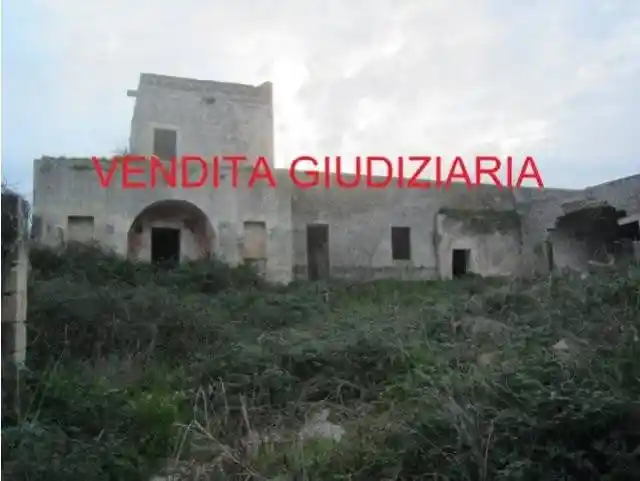 Rustico - Casale in vendita a Lecce