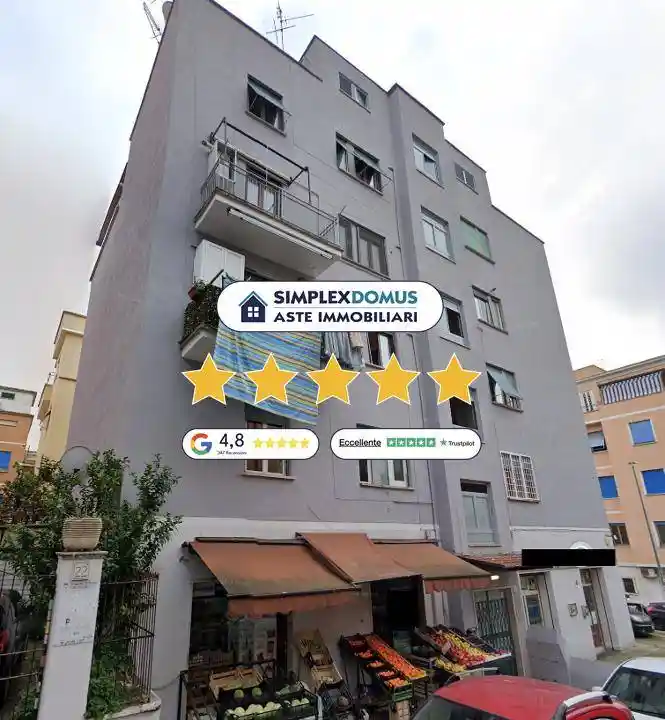 Appartamento in vendita a Roma