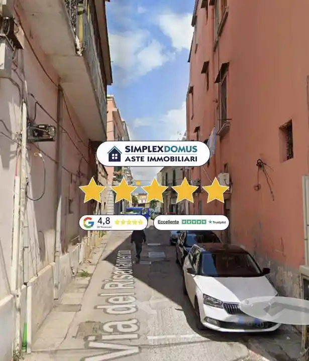 Appartamento in vendita a Napoli