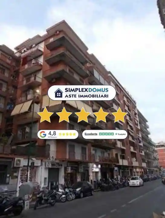 Appartamento in vendita a Napoli