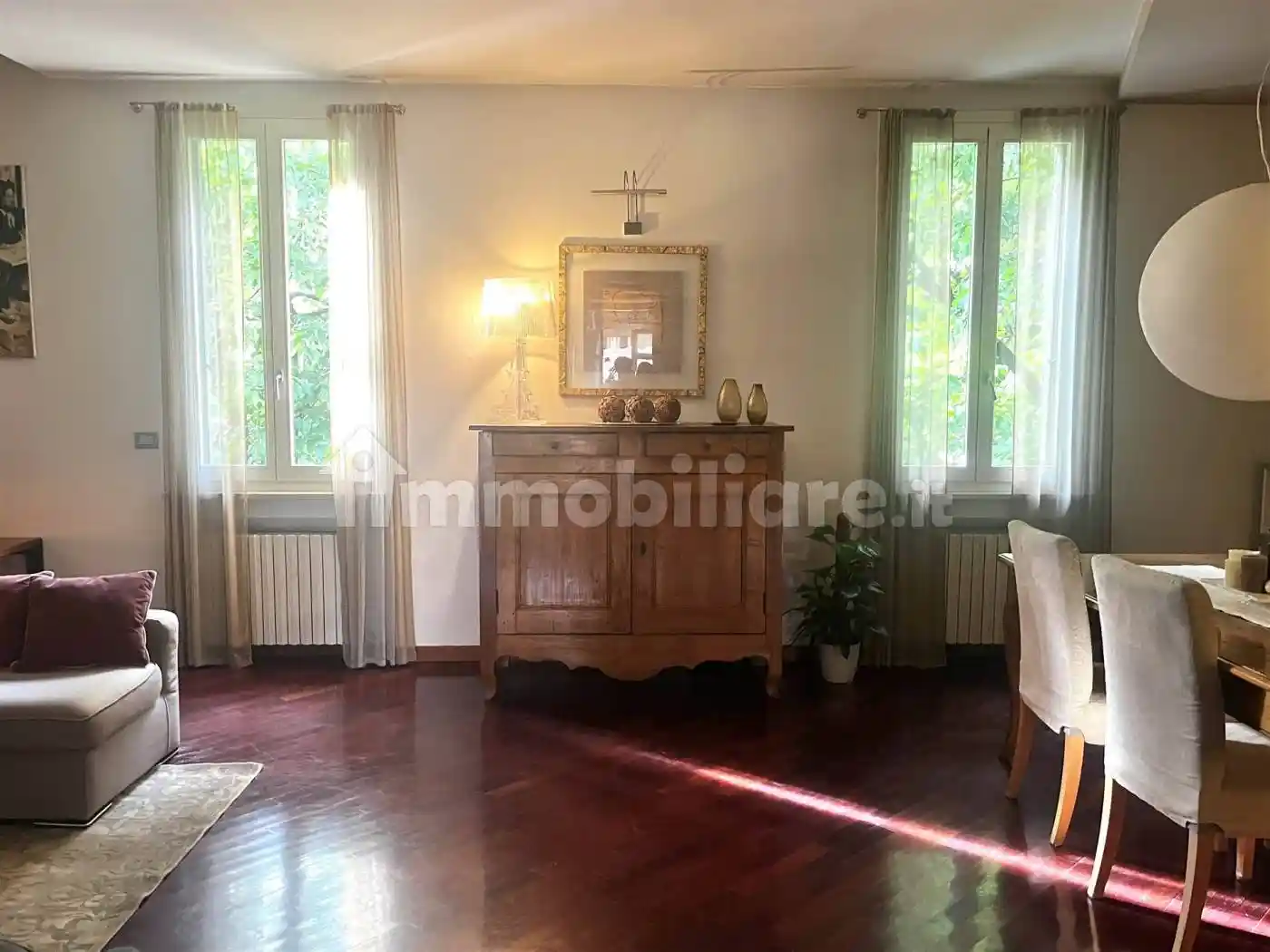Appartamento in vendita a Piacenza