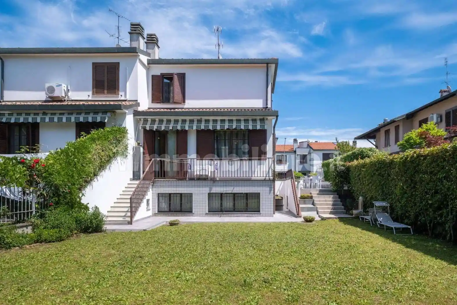 Villa in vendita a Settimo Milanese