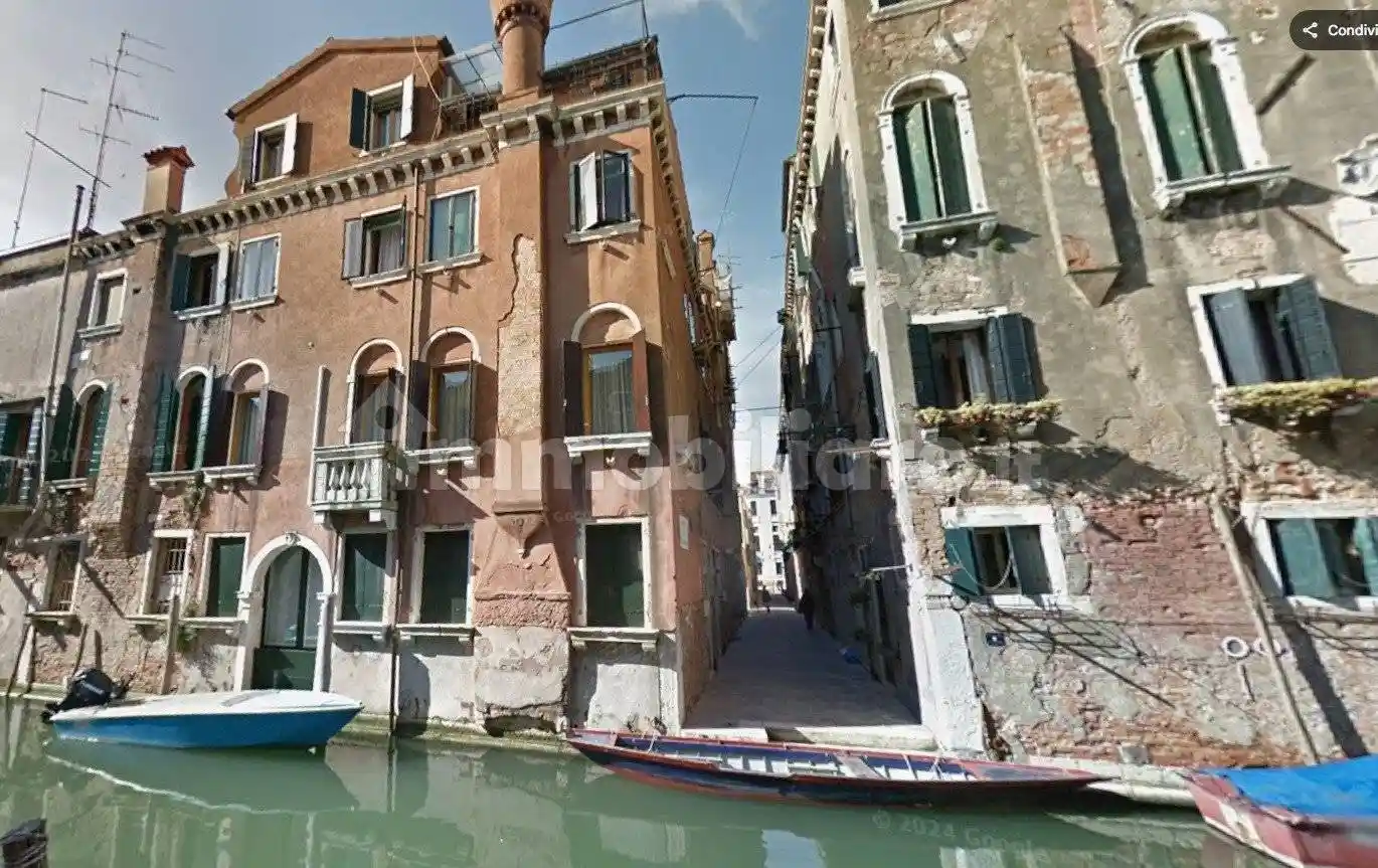 Appartamento in vendita a Venezia