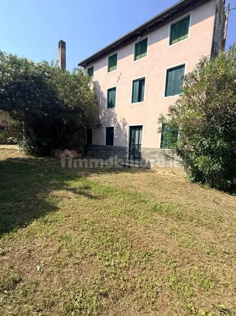 Rustico - Casale in vendita a Villaga
