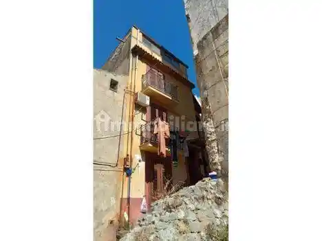 Appartamento in vendita a Ciminna