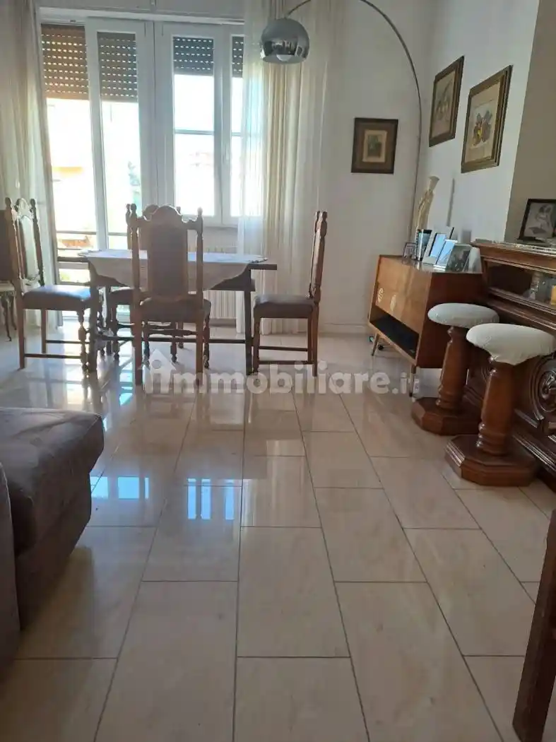 Appartamento in vendita a Livorno