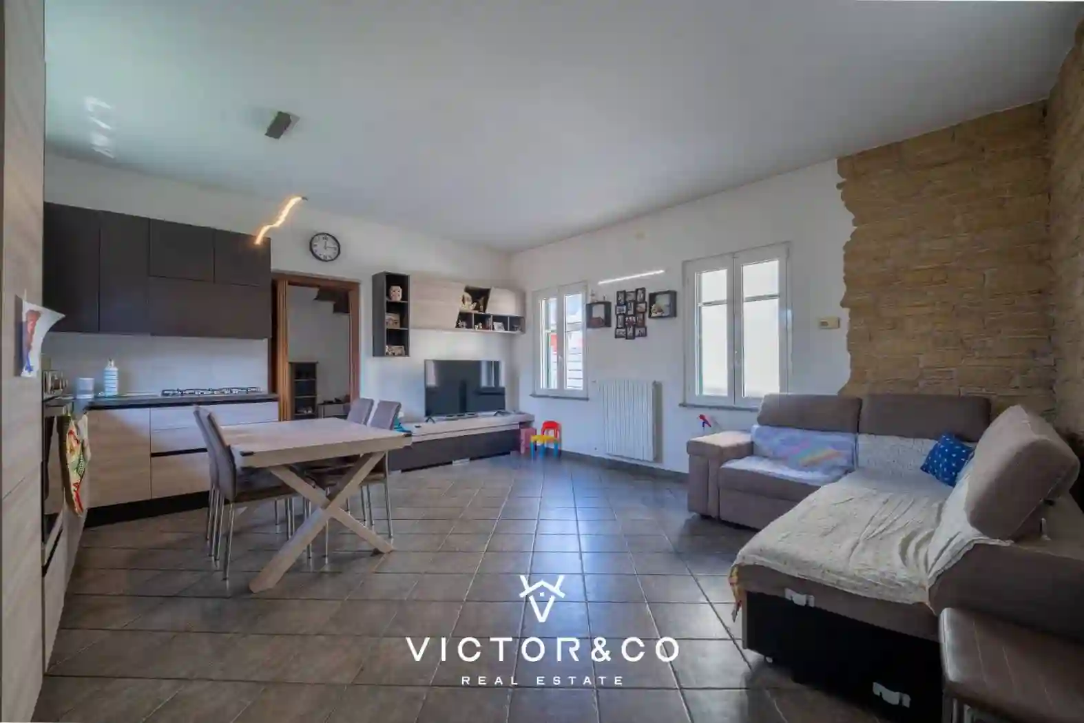 Villa - foto 2