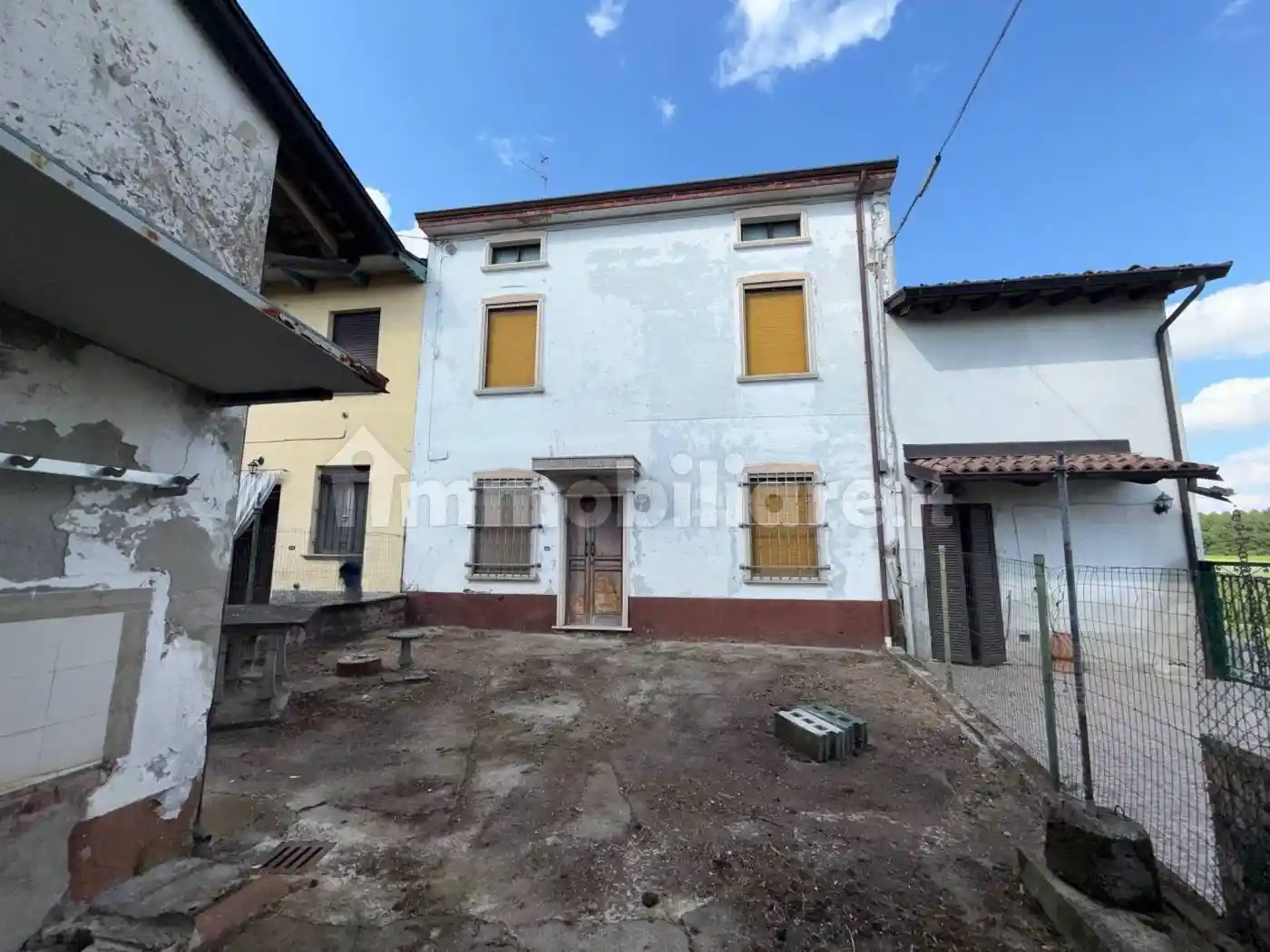 Casa indipendente in vendita a Castelvetro Piacentino