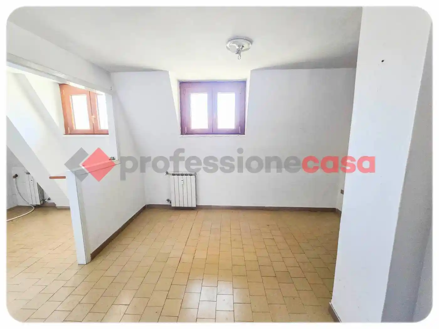 Appartamento in vendita a Livorno