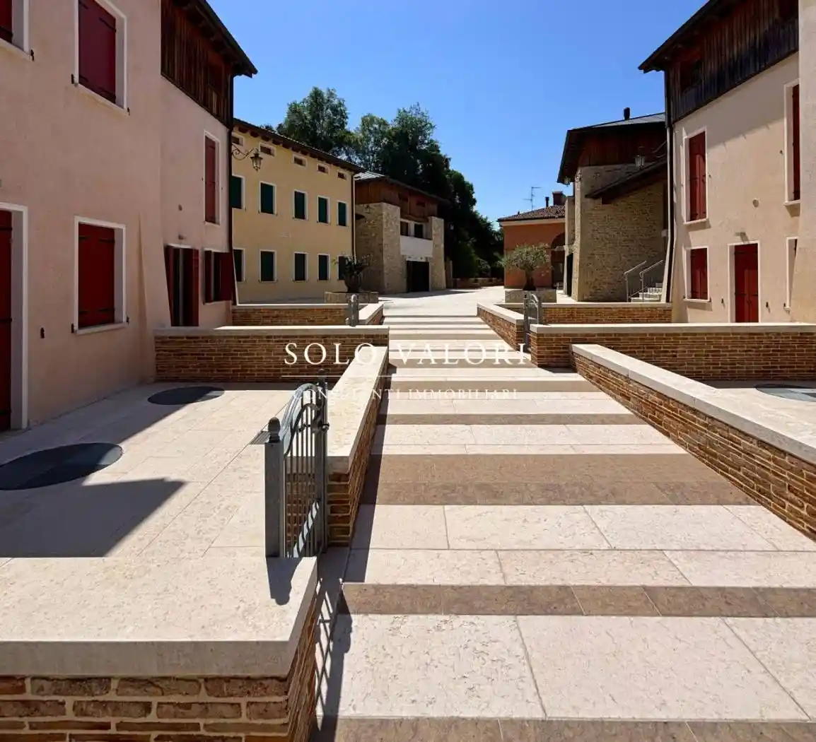 Appartamento in vendita a Asolo