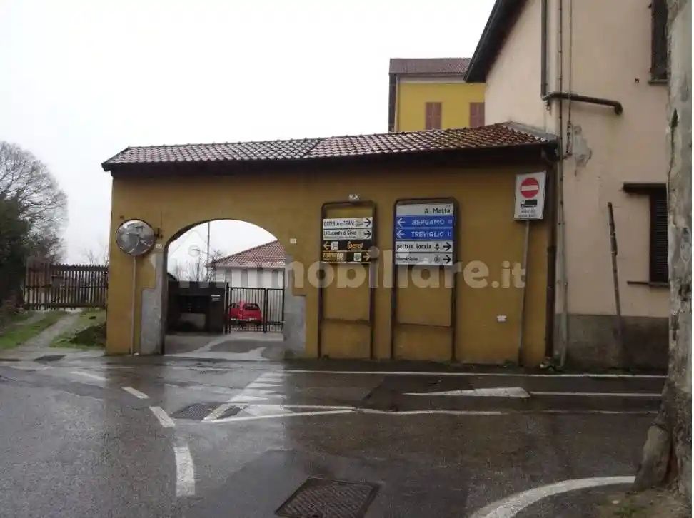 Appartamento in vendita a Vaprio d'Adda