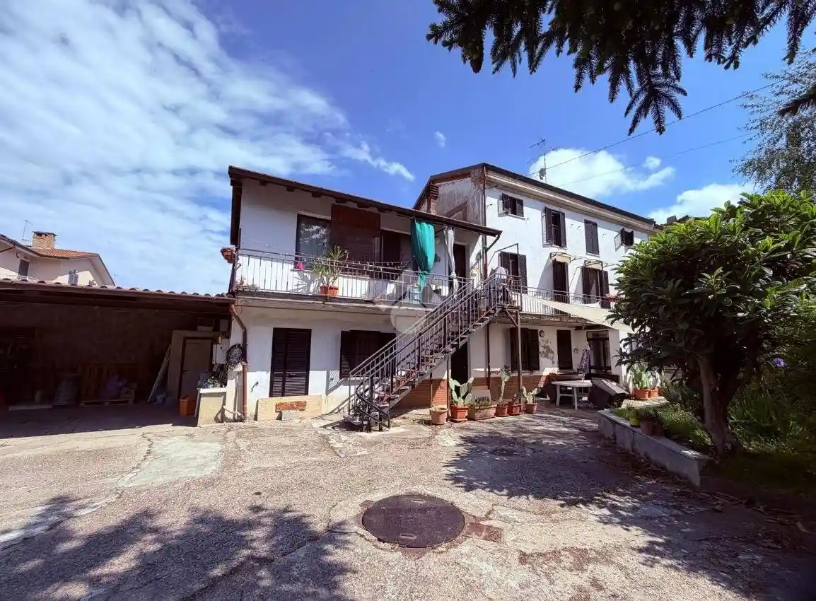 Casa indipendente in vendita a Cigognola