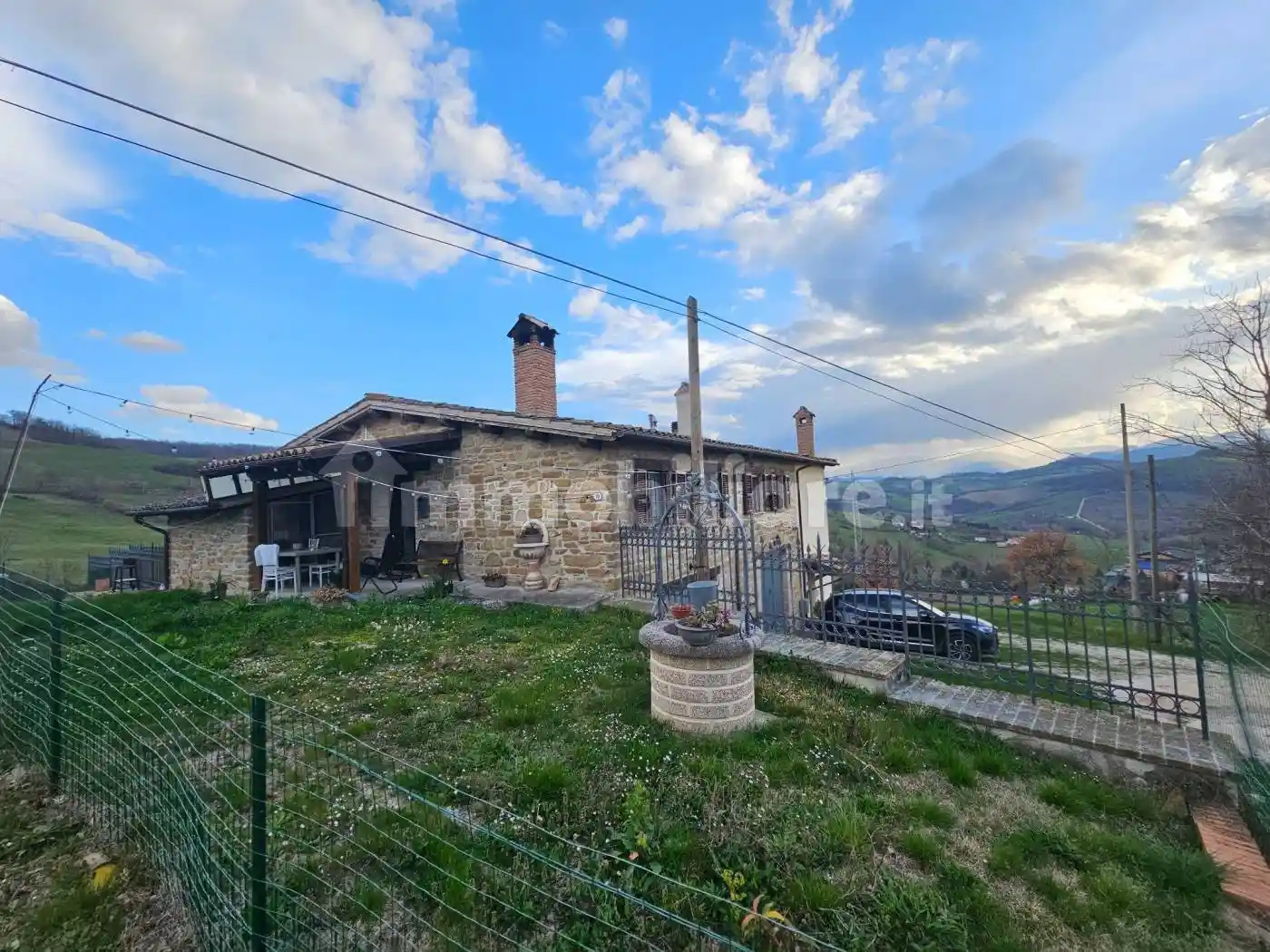 Rustico - Casale in vendita a Camerino