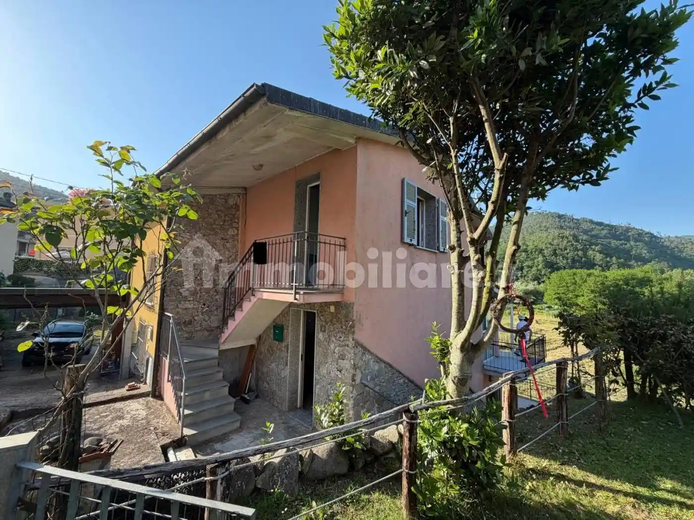 Casa indipendente in vendita a Beverino