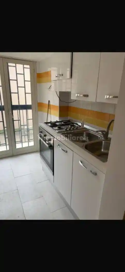 Appartamento in affitto a Napoli