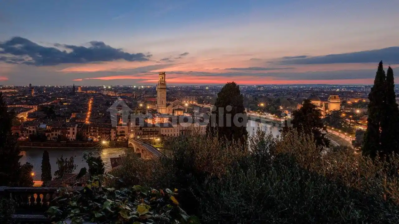 Appartamento in vendita a Verona