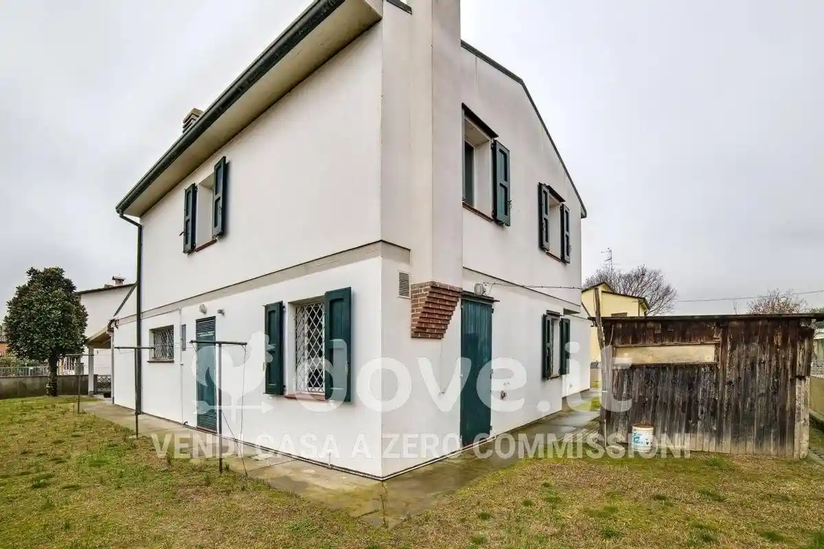 Casa indipendente in vendita a Bagnacavallo