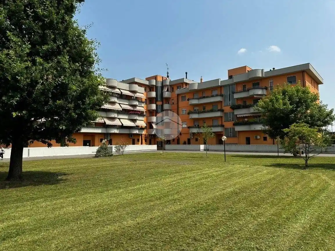 Appartamento in vendita a Bussero
