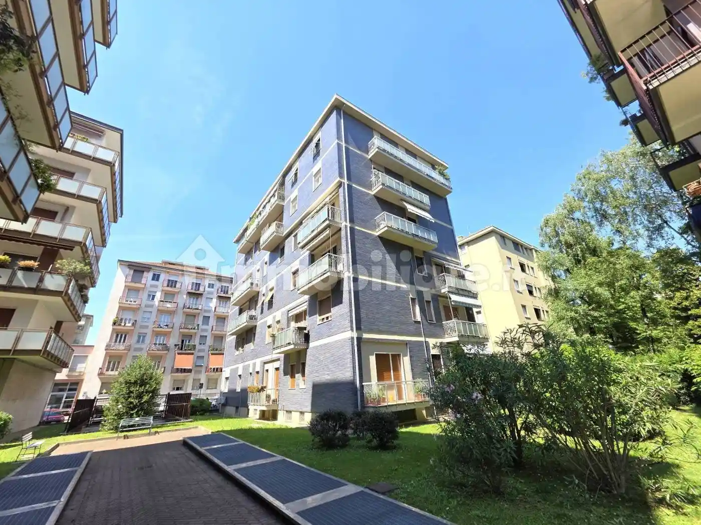 Appartamento in vendita a Legnano